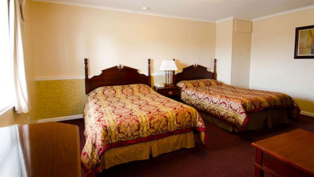 Alpine Inn & Suites Rockford Habitación foto